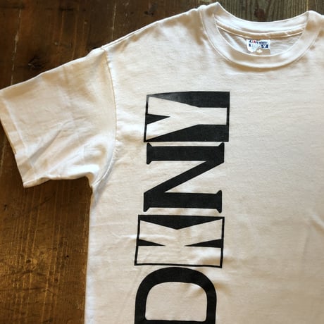 90's DKNY Tシャツ