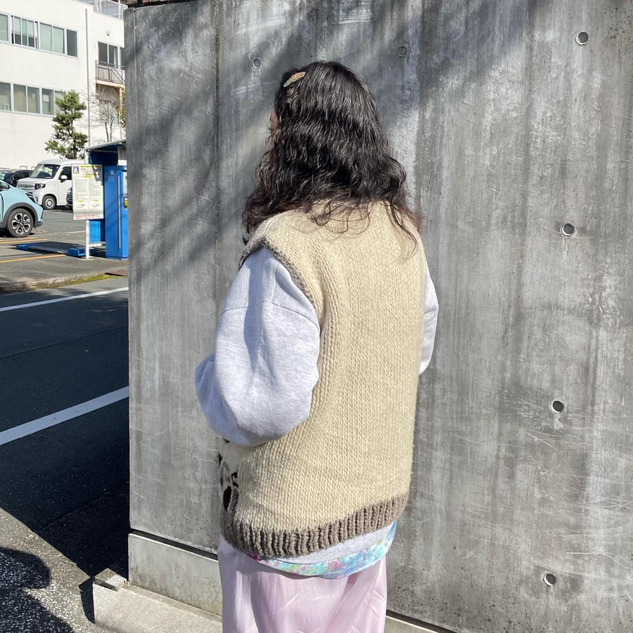 6375b54dc808a412e7e44a46
