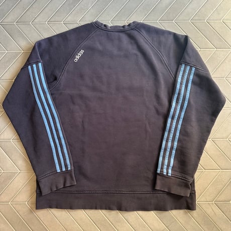 adidas ラグランロゴスウェット