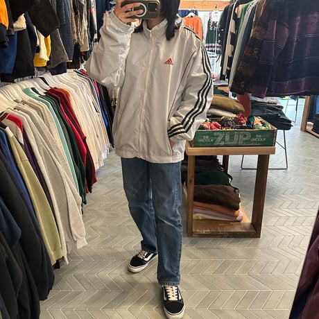 adidas ナイロンジャケット