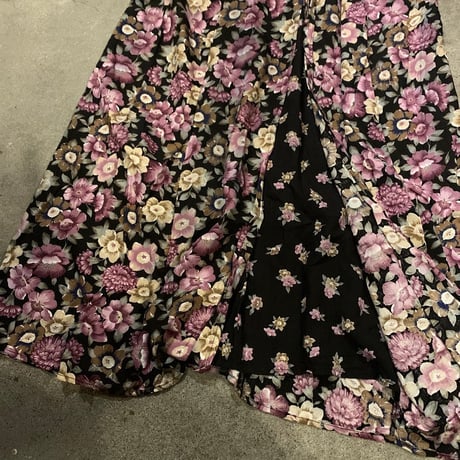 花柄シェルボタンワンピース