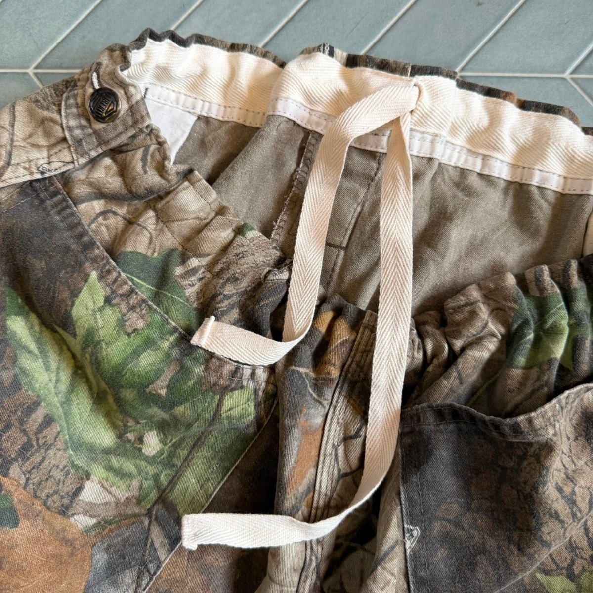 リメイク リアルツリー　デニム パンツ LIBERTY リメイクリアルツリーパンツ | CUSTOM FEVER