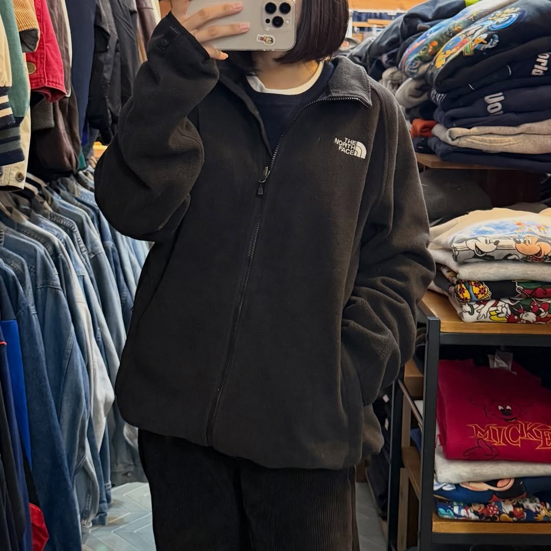 THE NORTH FACE フリースジャケット100 THE NORTH FACE フリースジャケット | CUSTOM FEVER