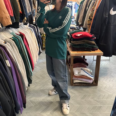 adidas ラグランロンT