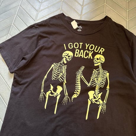 I got your back Tシャツ🦴