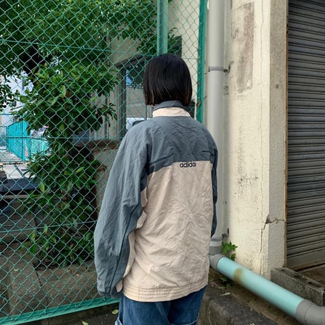 adidasポリエステルジャケット