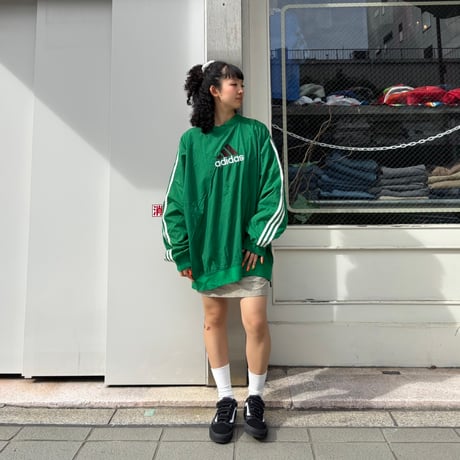90s adidas ロゴ刺繍ナイロンプルオーバー