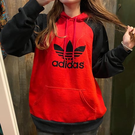80年代USA製adidasラグランスリーブパーカ