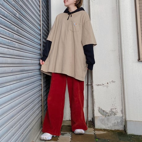 CarharttビッグTシャツ