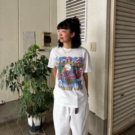 90s Hanes MLB ブレーブス　チャンピオンTシャツ