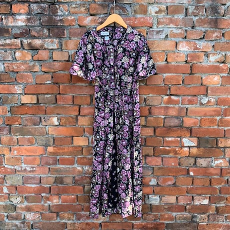 花柄シェルボタンワンピース
