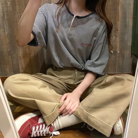 TOMMY HILFIGERヘンリーネックボーダーTシャツ