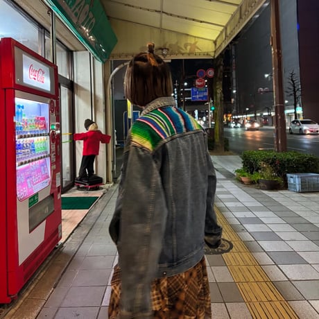 GUARANTEED HIGH QUALITY 背面切替デニムジャケット