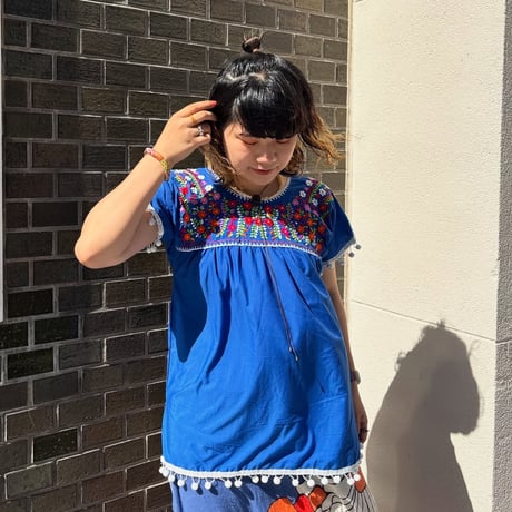 メキシコ刺繍ブラウス