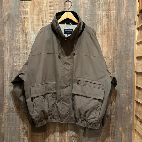 裏地付きスタンドカラージャケット