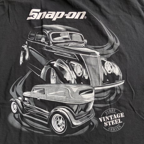 Snap-onプリントT