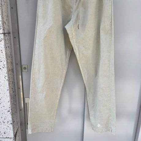 GRAMICCI テーパードパンツ
