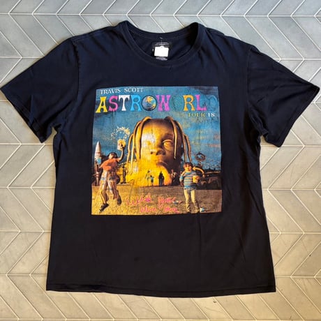 TRAVIS SCOTT 両面プリントツアーTシャツ
