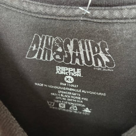DINOSAURS 恐竜家族　プリントTシャツ