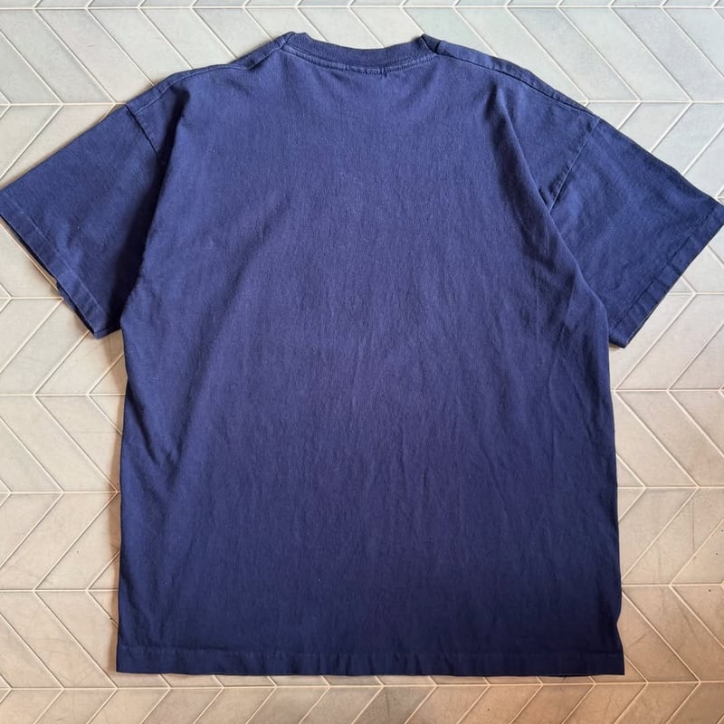 ディズニーストア ミッキープリントTシャツ | CUSTOM FEVER