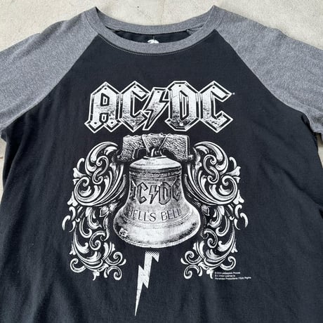 AC/DC ラグランTシャツ