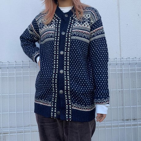 ノルディック柄カーディガン