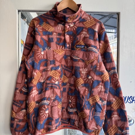 総柄PATAGONIA SYNCHILLA スナップT S