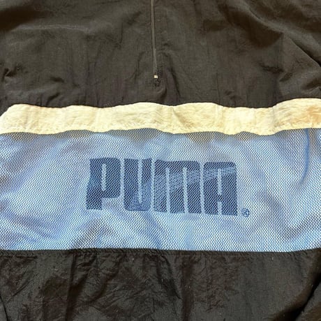 PUMAハーフジップナイロンPO