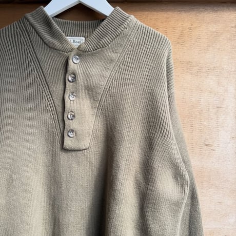 L.L.Bean ヘンリーネックニット