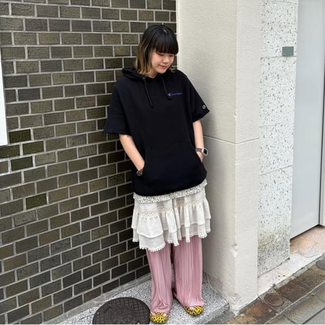 Champion REVERSE WEAVE 袖カットフーディー