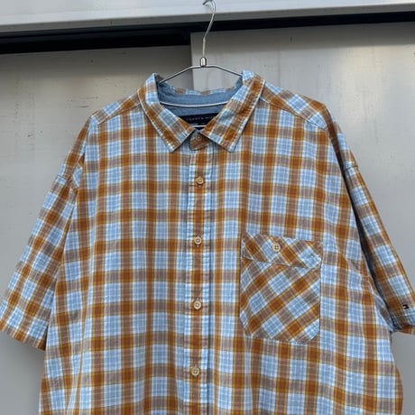TOMMY HILFIGER 半袖チェックシャツ