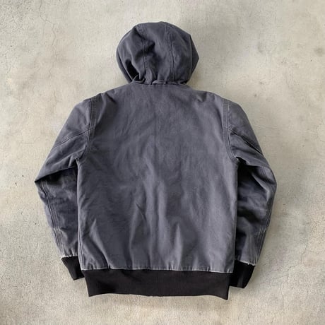 carharttアクティブジャケット