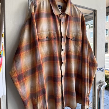 Patagonia チェックシャツ