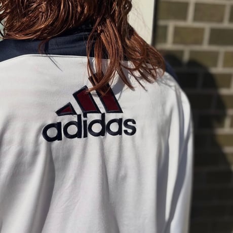adidas トラックジャケット