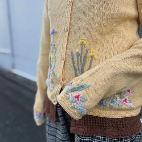 ORVIS お花刺繍ニットカーディガン