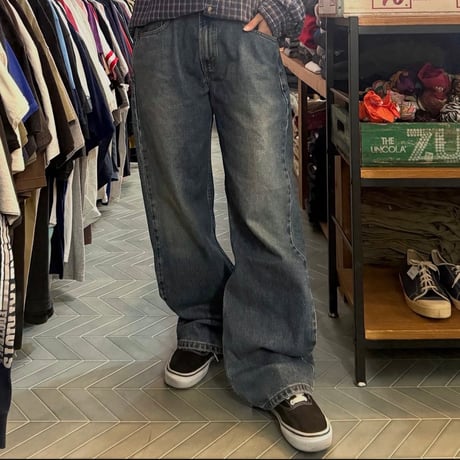 Levi's 569(W32 L30)