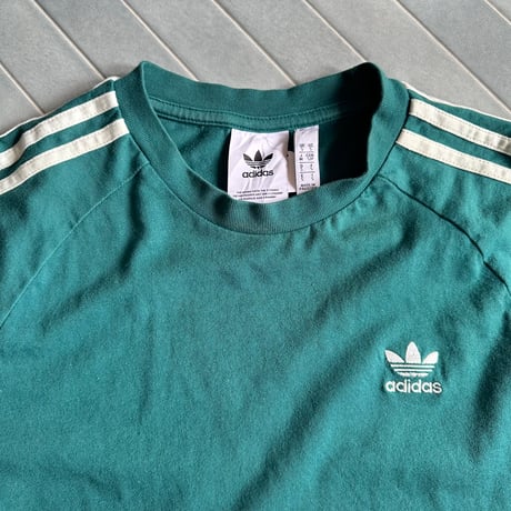adidas ラグランロンT