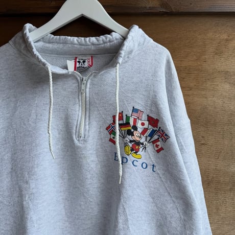 90s USA製 ハーフジップミッキースウェット
