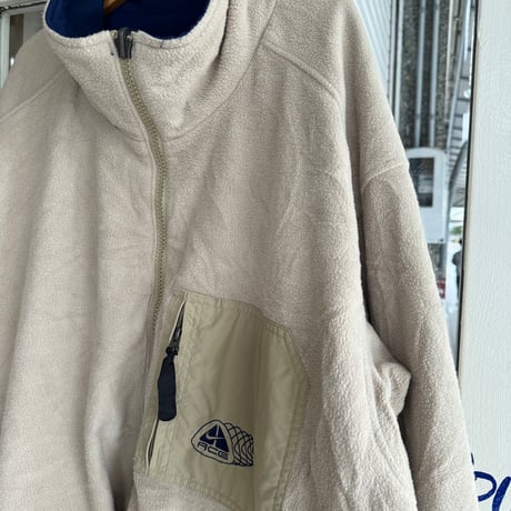 NIKE ACG リバーシブルフリースジャケット