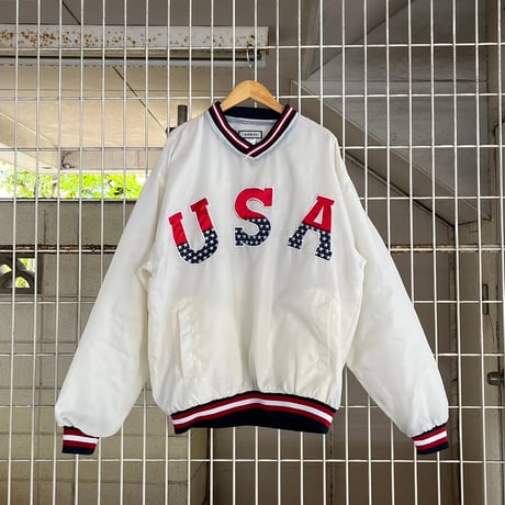 USAロゴ　ナイロンプルオーバー