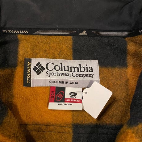 コロンビアダブルジッパーフリース