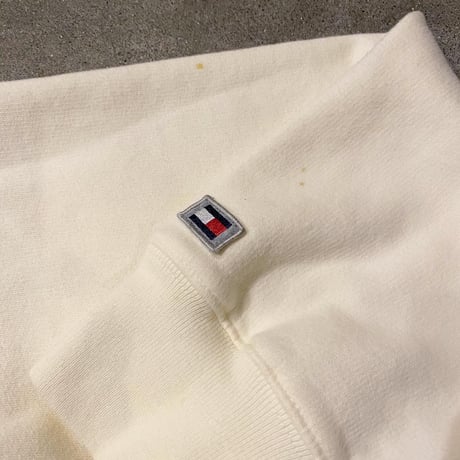 TOMMY HILFIGERスウェット