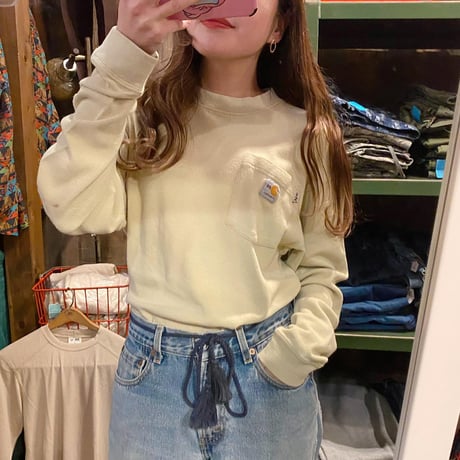 CarharttロングスリーブTシャツ
