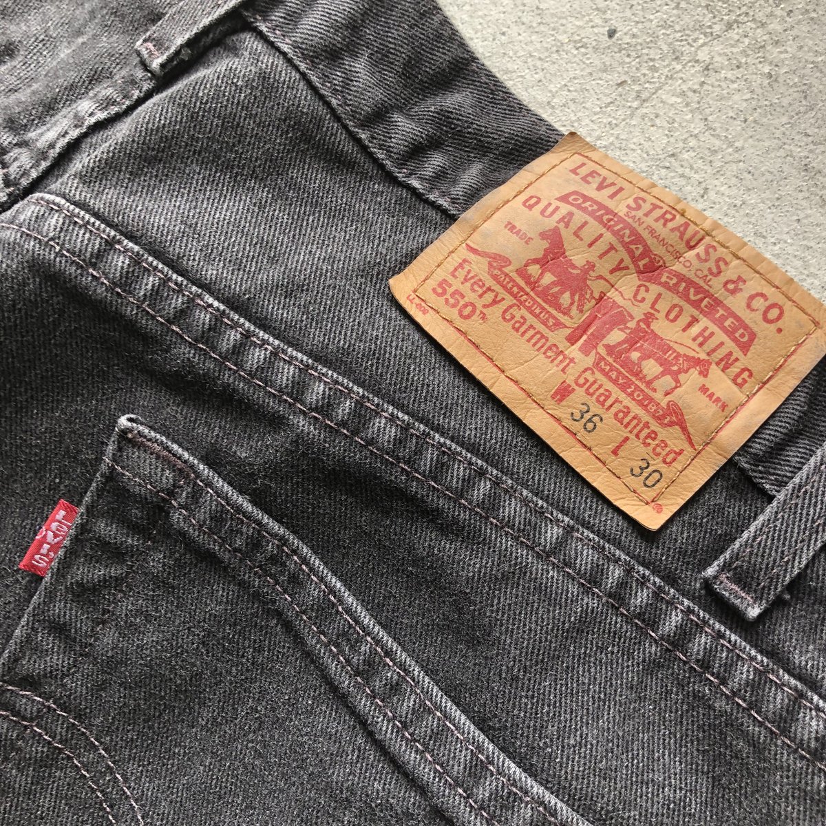 Levi's550 RELAXED FIT W36×L30 | CUSTOM FEVER