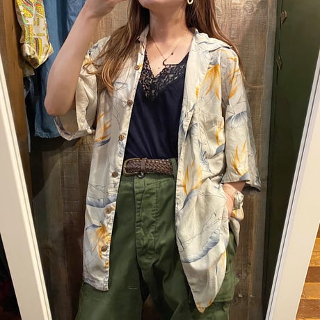 シルクハワイアンシャツ