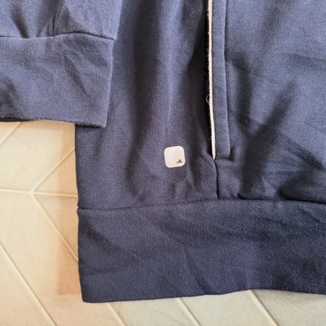 adidas フルジップスウェット