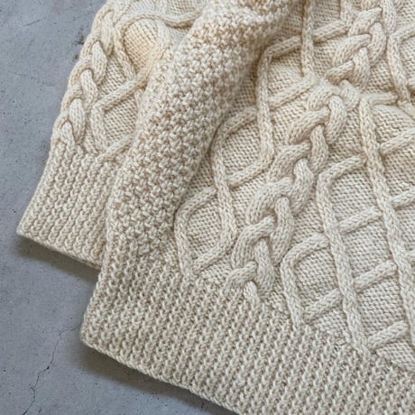 HAND KNIT アランニット
