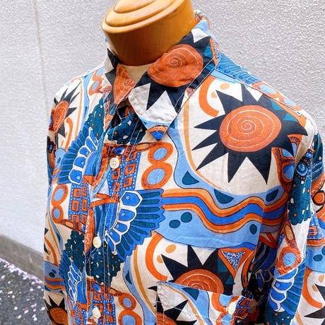 シルク半袖柄シャツ