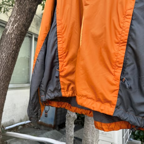 The North Faceナイロンジャケット🍊