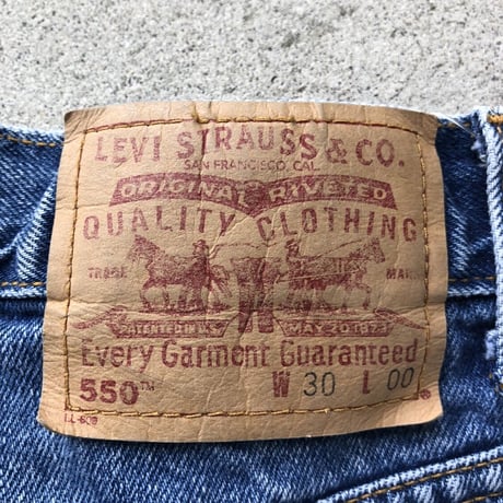 Levi's 550 RELAXED FIT デニムショーツW30